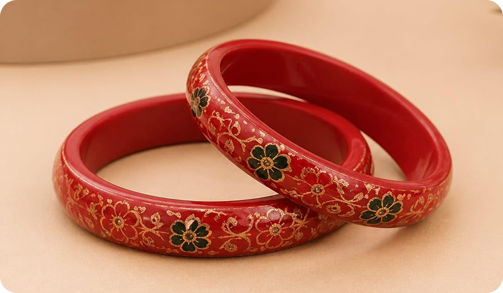 red lac bangle